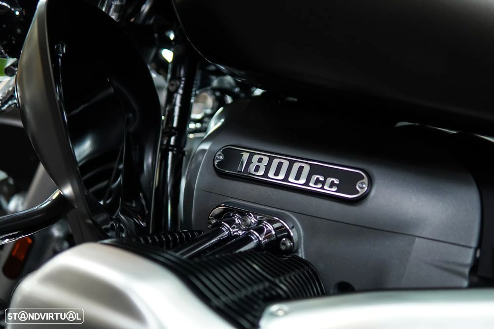 BMW R 18 Transcontinental Manhattan Metallic Matte - 31