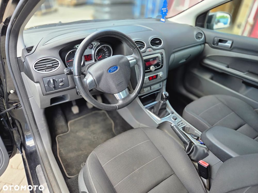Ford Focus 1.6 Ti-VCT Platinium X - 8