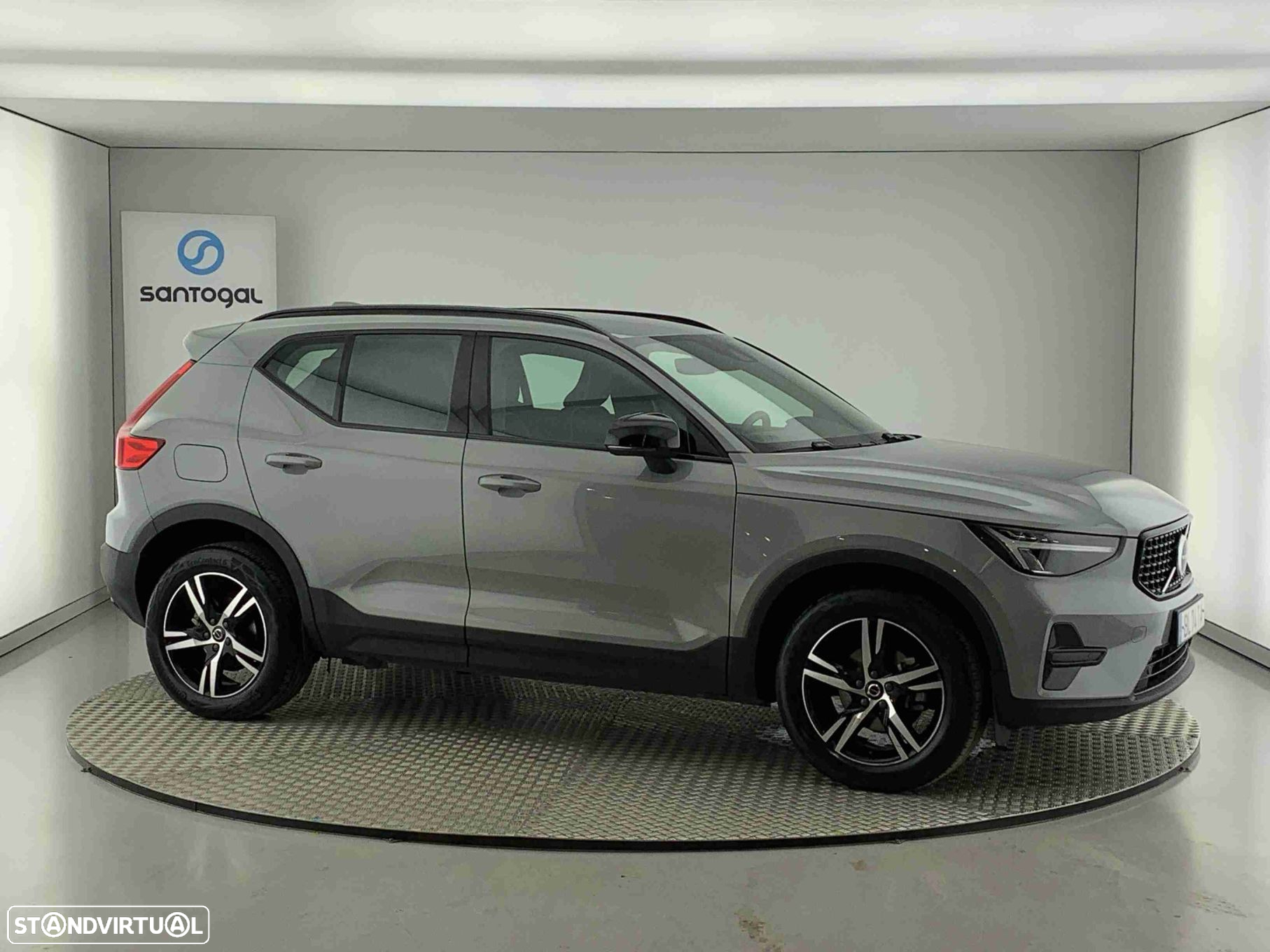 Volvo XC 40 1.5 T2 Plus Dark Auto - 13