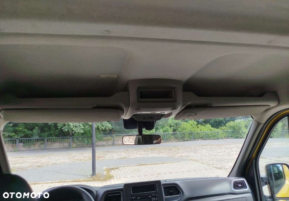Renault Master - 15