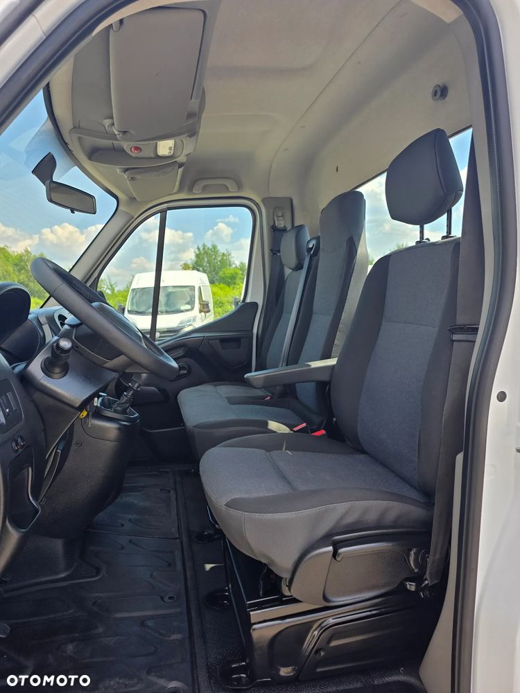 Renault MASTER 2,3 DCI 165 KONNA SKRZYNIA 4,5M BLIŻNIAKI DO 3,5T 144T/KM PRZEBIEGU KLIMA ROZSTAW OSI 4,3M GWARANCJA - 12