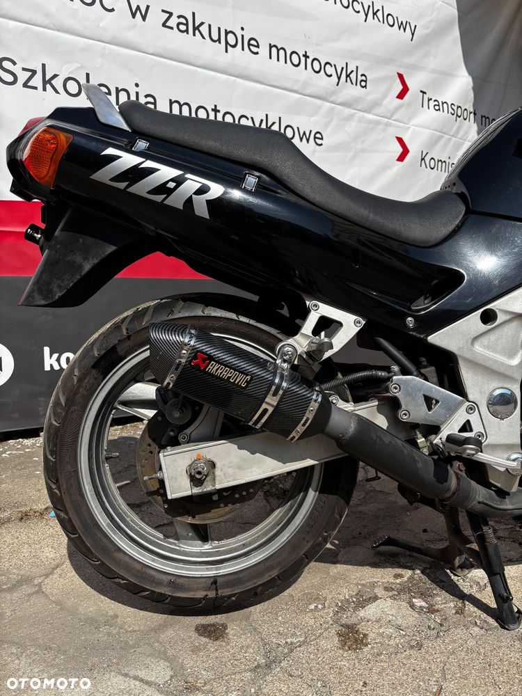 Kawasaki ZZR - 8