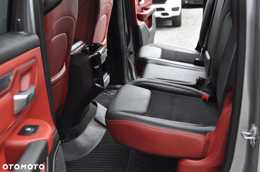 RAM 1500 5.7 Crew Cab Rebel - 16