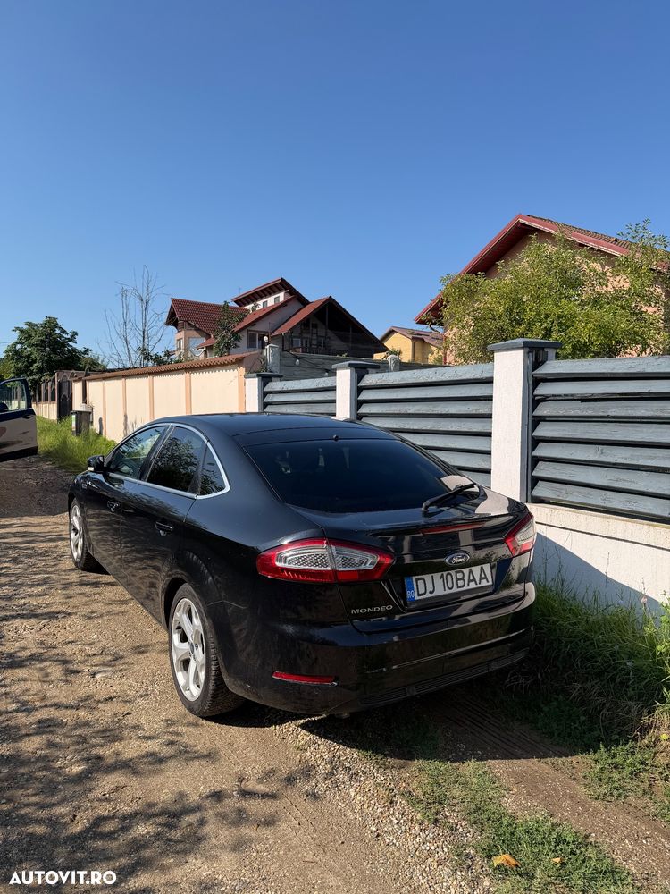 Ford Mondeo - 11