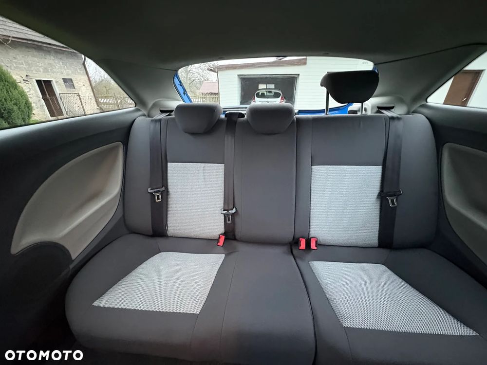 Seat Ibiza SC 1.4 16V Style - 20