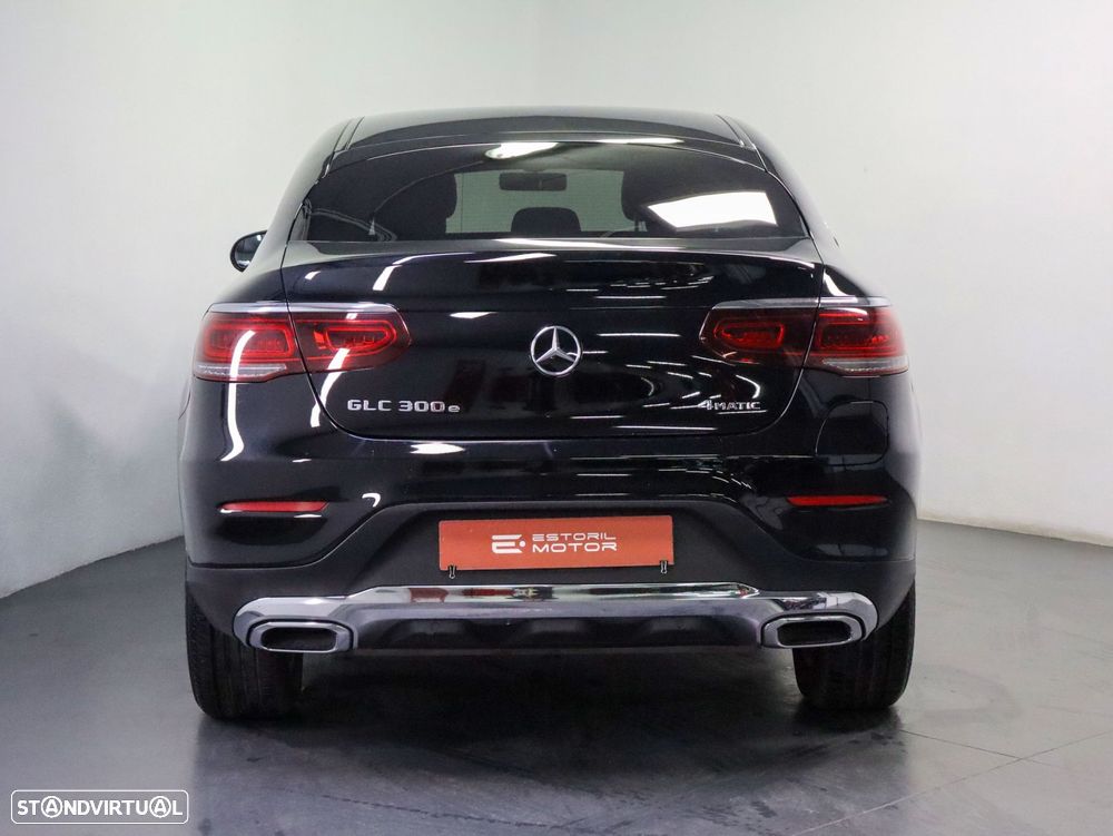 Mercedes-Benz GLC 300 e Coupé 4Matic - 4