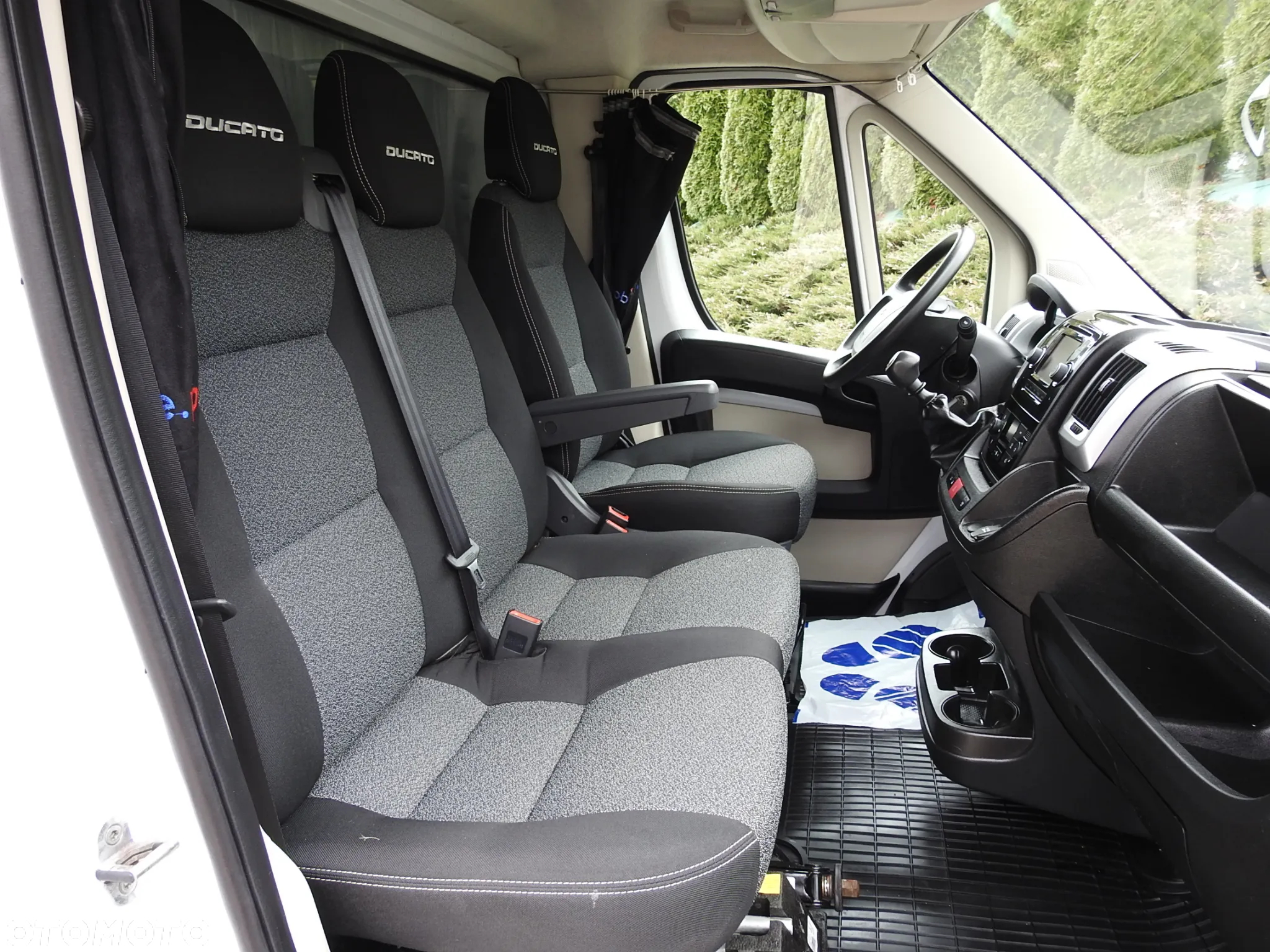Fiat DUCATO PLANDEKA WINDA 8 PALET WEBASTO KLIMATYZACJA TEMPOMAT 150KM [ 5660 ] - 37
