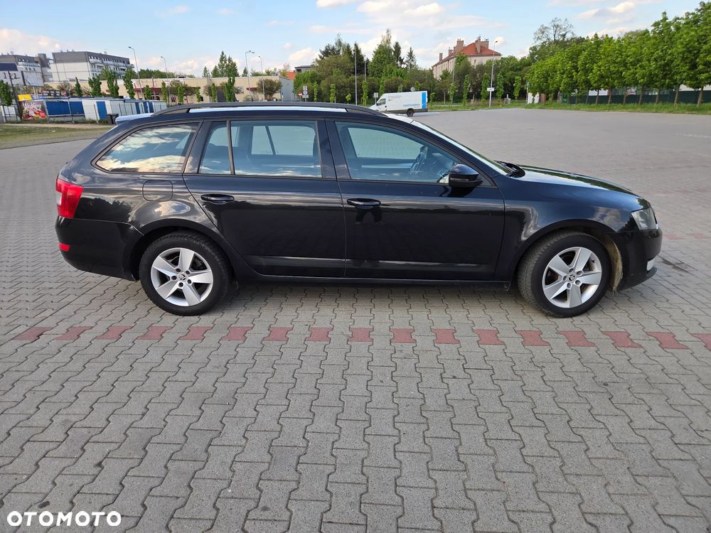 Skoda Octavia 1.6 TDI Ambition - 2