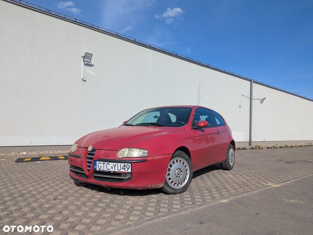Alfa Romeo 147 - 2