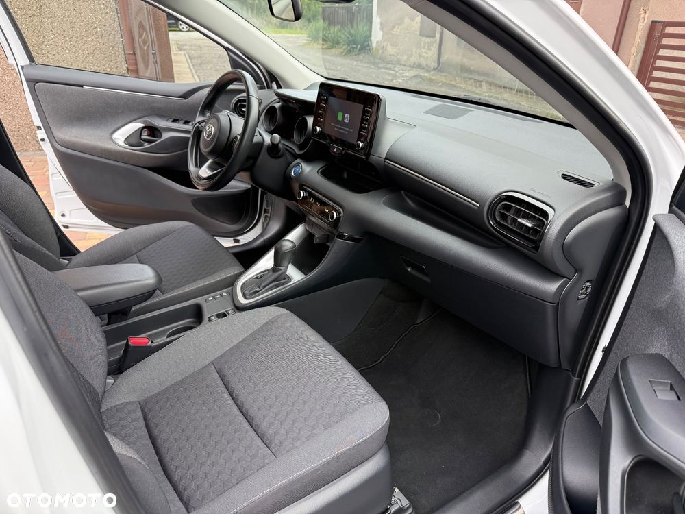 Toyota Yaris ver-hybrid-116-1-5-vvt--i-comfort - 15