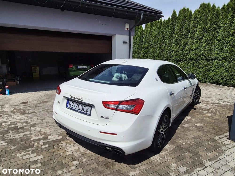Maserati Ghibli S GranLusso - 7
