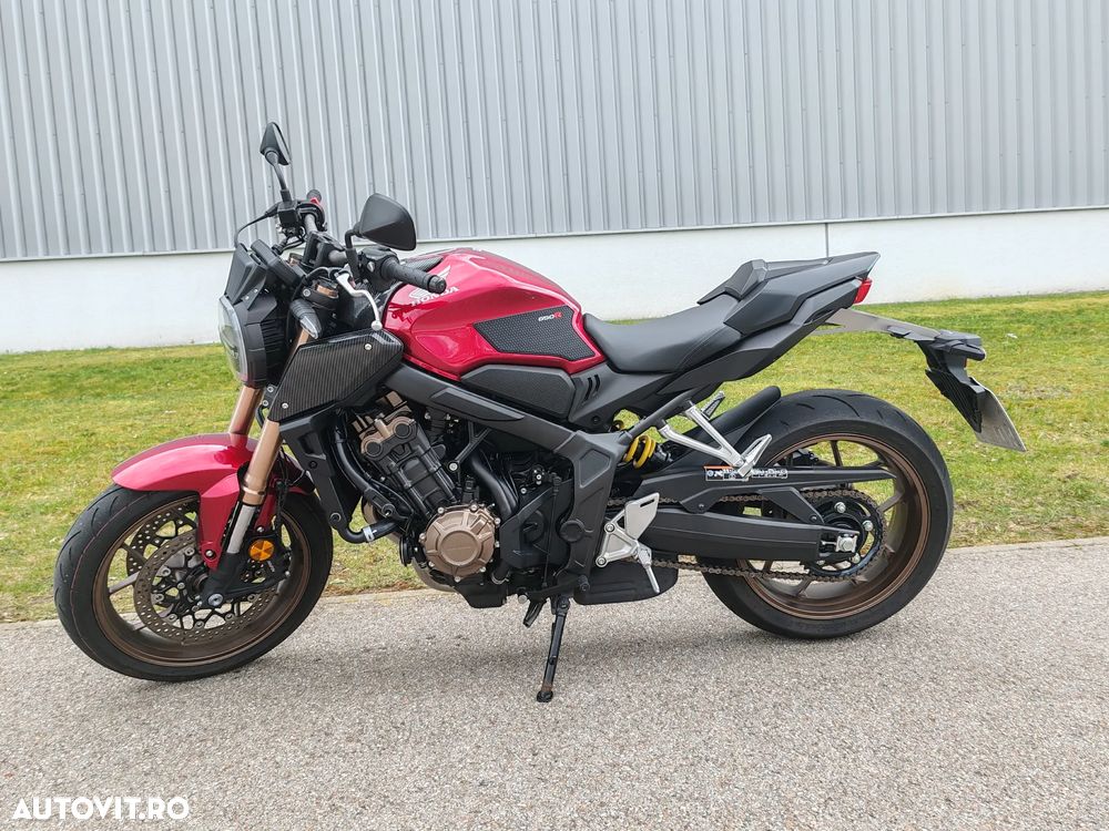 Honda CB 650R - 24
