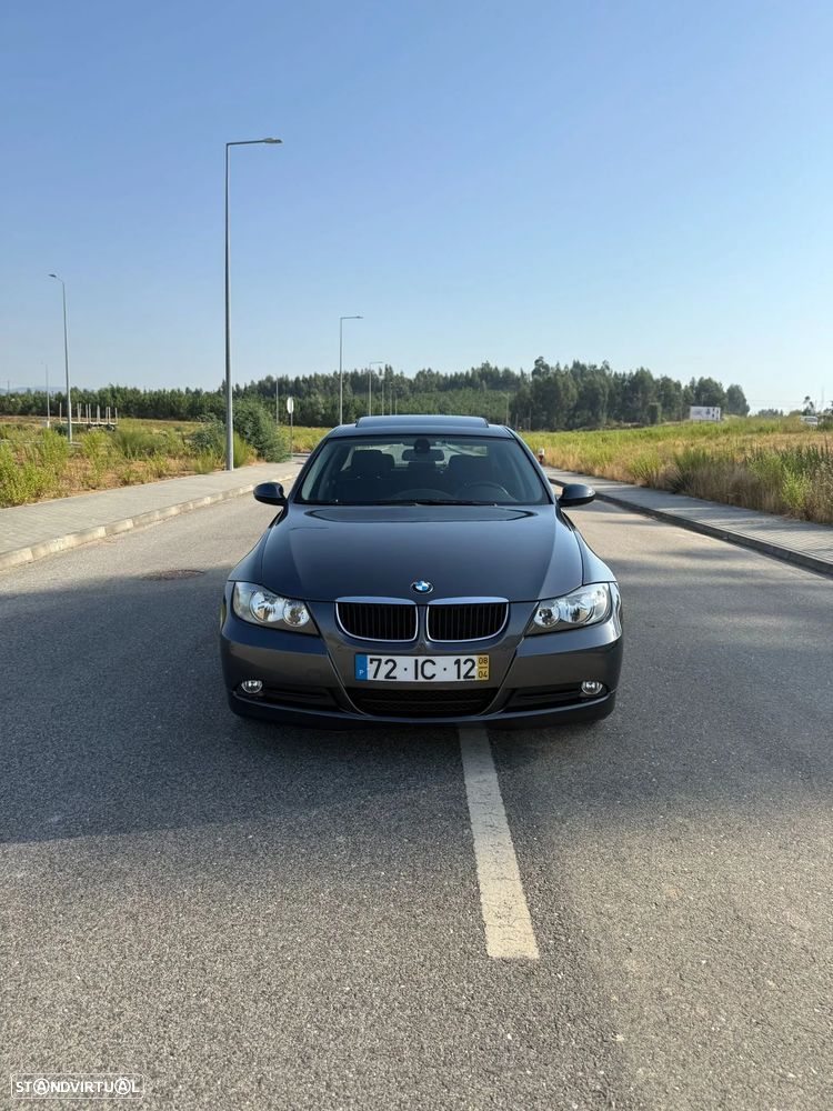 BMW 320 d - 8