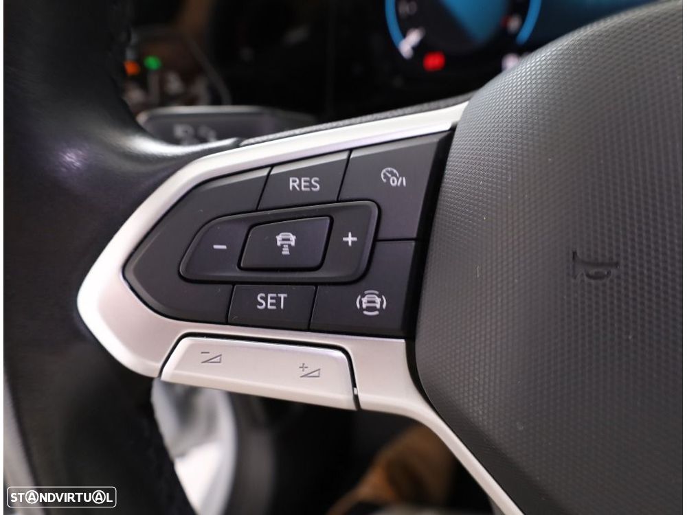 VW Golf Variant 1.0 TSI Life - 26