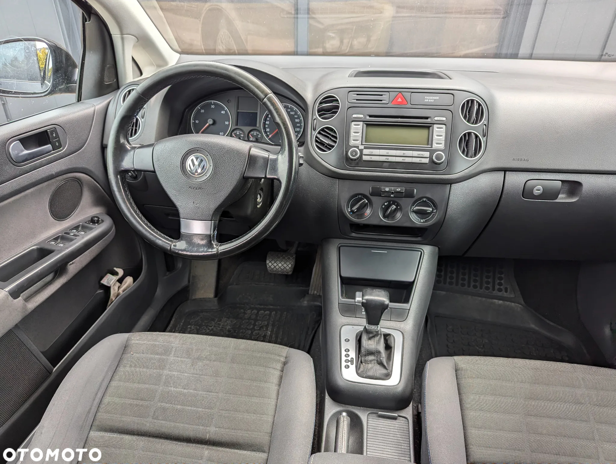 Volkswagen Golf Plus 1.9 TDI Comfortline DSG - 14
