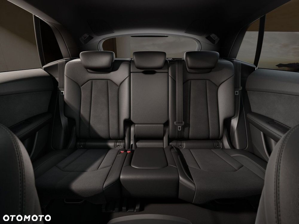 Audi Q8 - 9