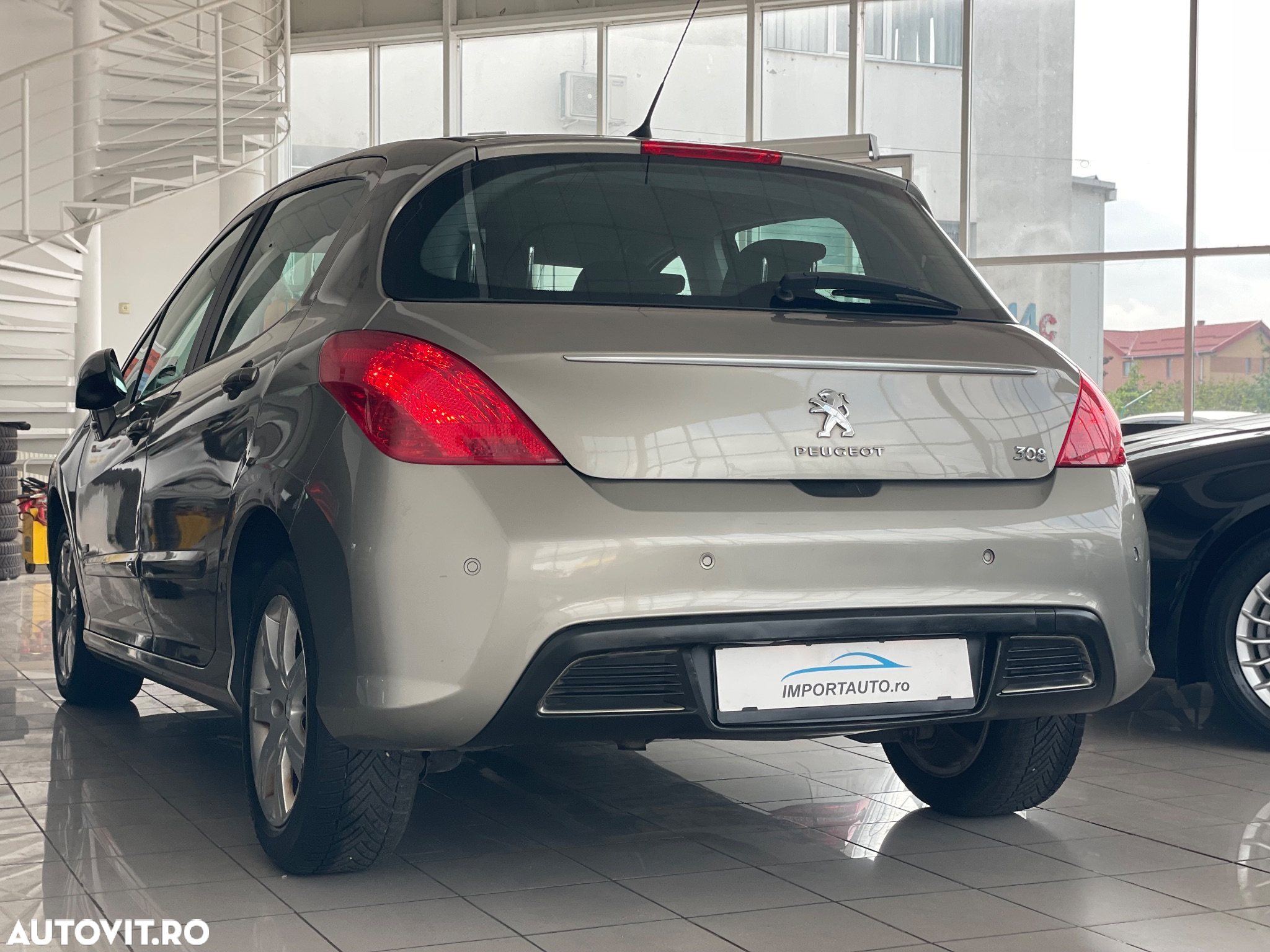 Peugeot 308 120 VTi Style - 5