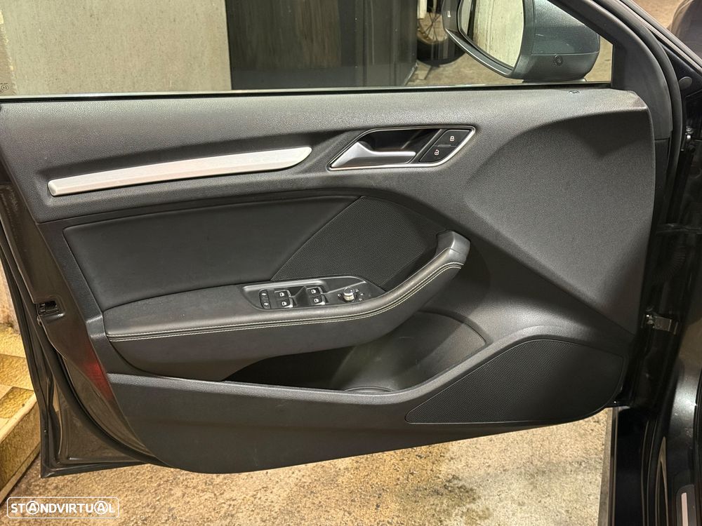 Audi A3 Limousine 1.6 TDI S-line S tronic - 16