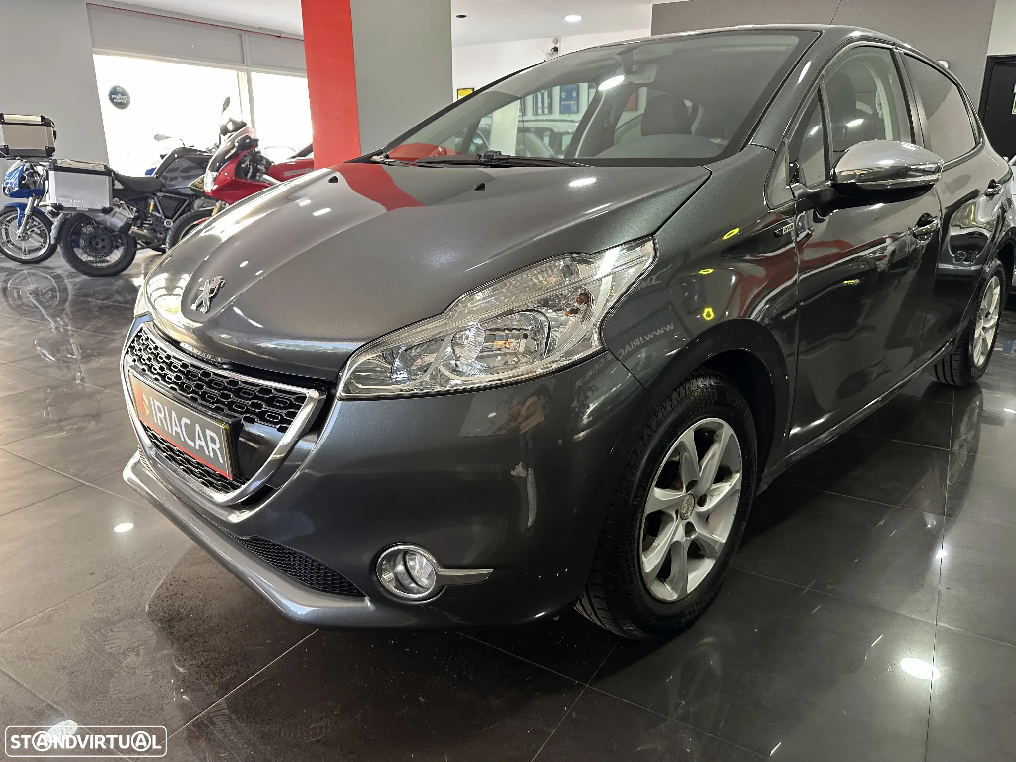 Peugeot 208 1.2 PureTech Style - 6