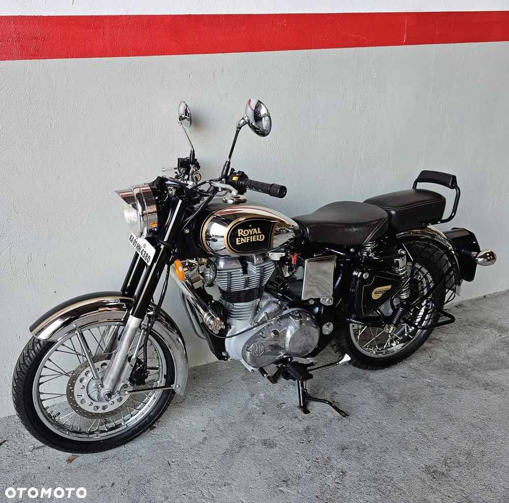 Royal Enfield Classic - 1