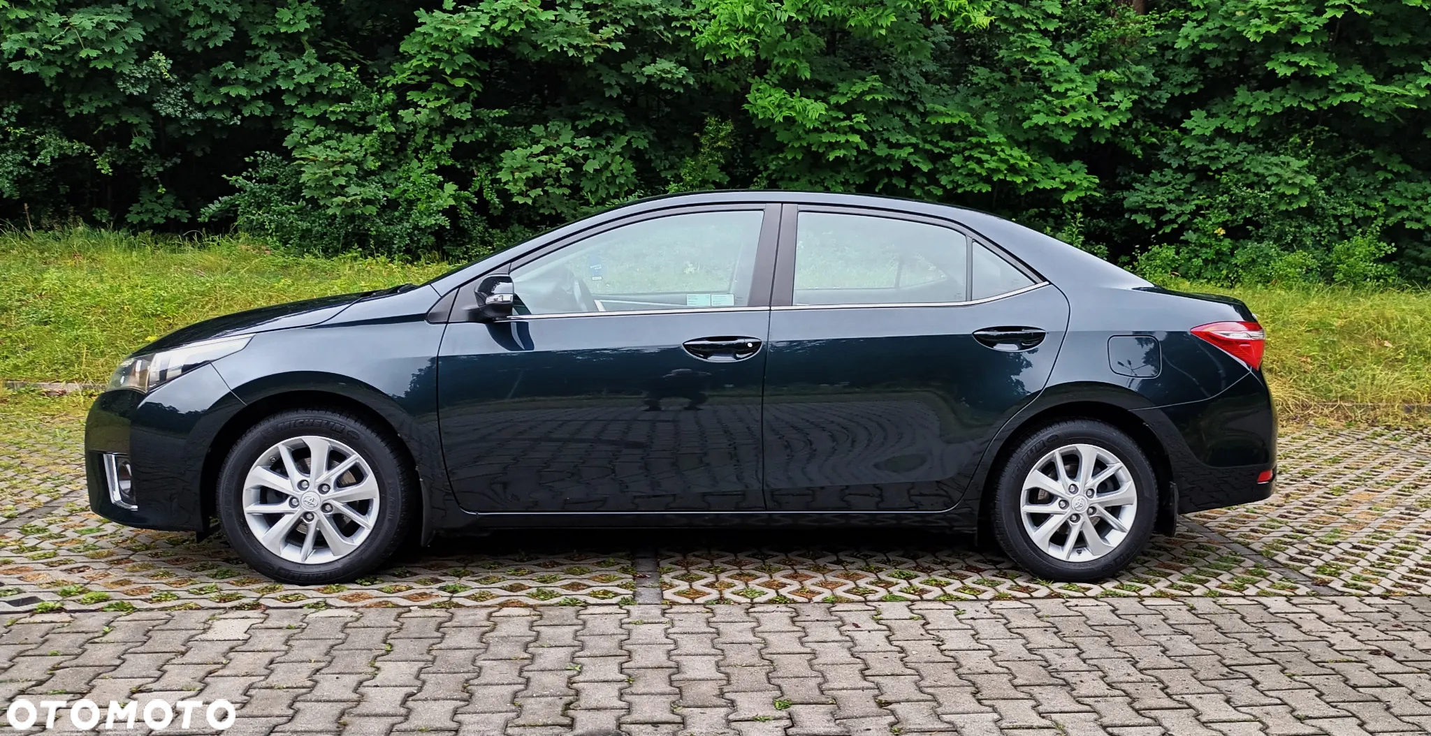 Toyota Corolla 1.6 Premium - 3