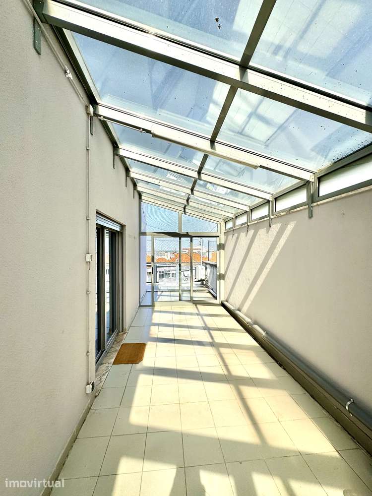 Magnífico T4 Duplex no Forte da Casa - Grande imagem: 3/23