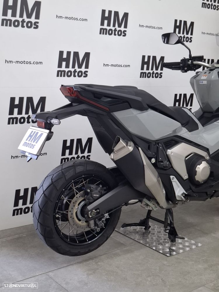 Honda X-ADV 750 - 14
