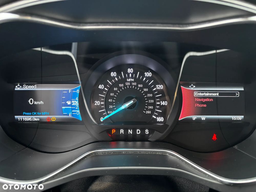 Ford Fusion - 18