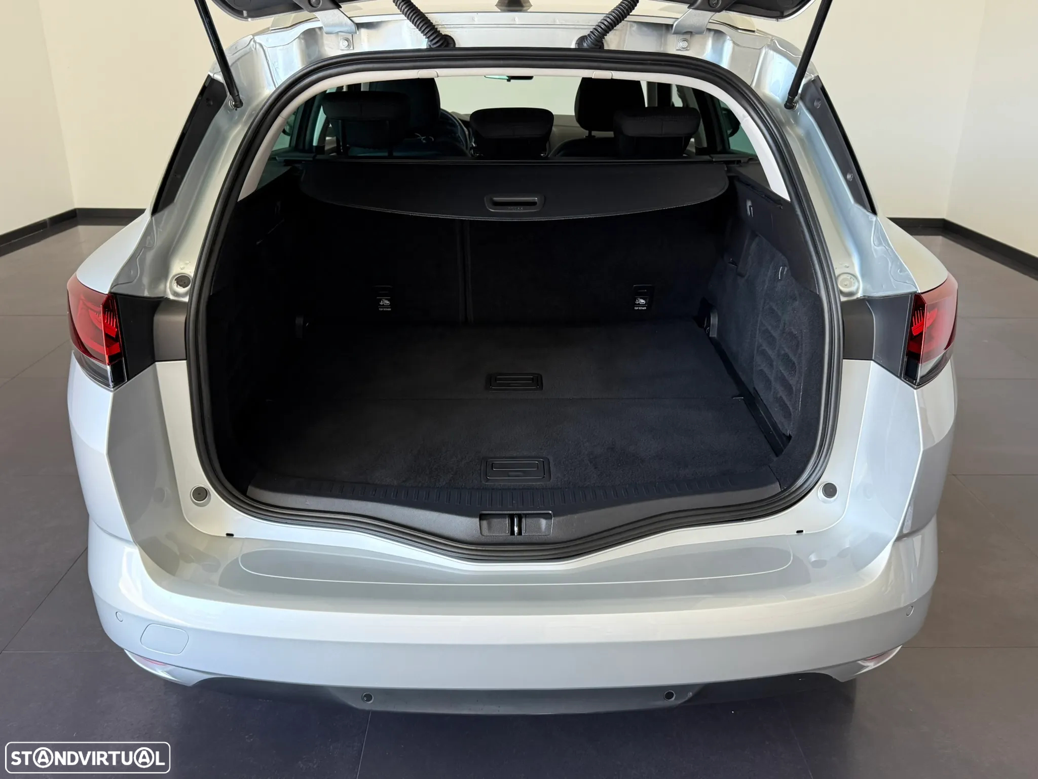 Renault Mégane Sport Tourer 1.5 Blue dCi Limited - 42