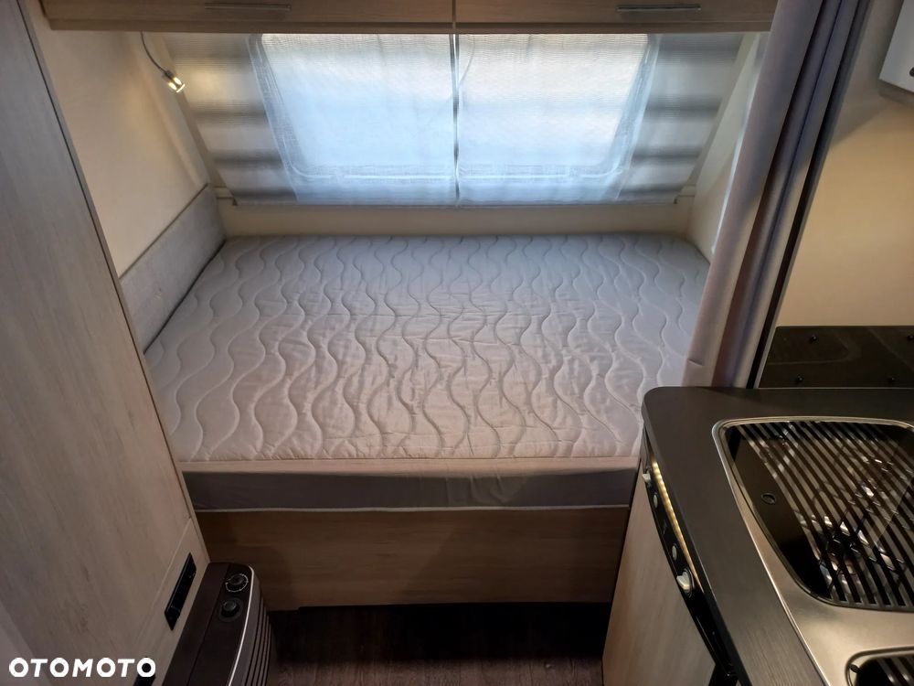 Sterckeman 390 CP Starlett Comfort, Markiza, Bagażnik na rowery - 23