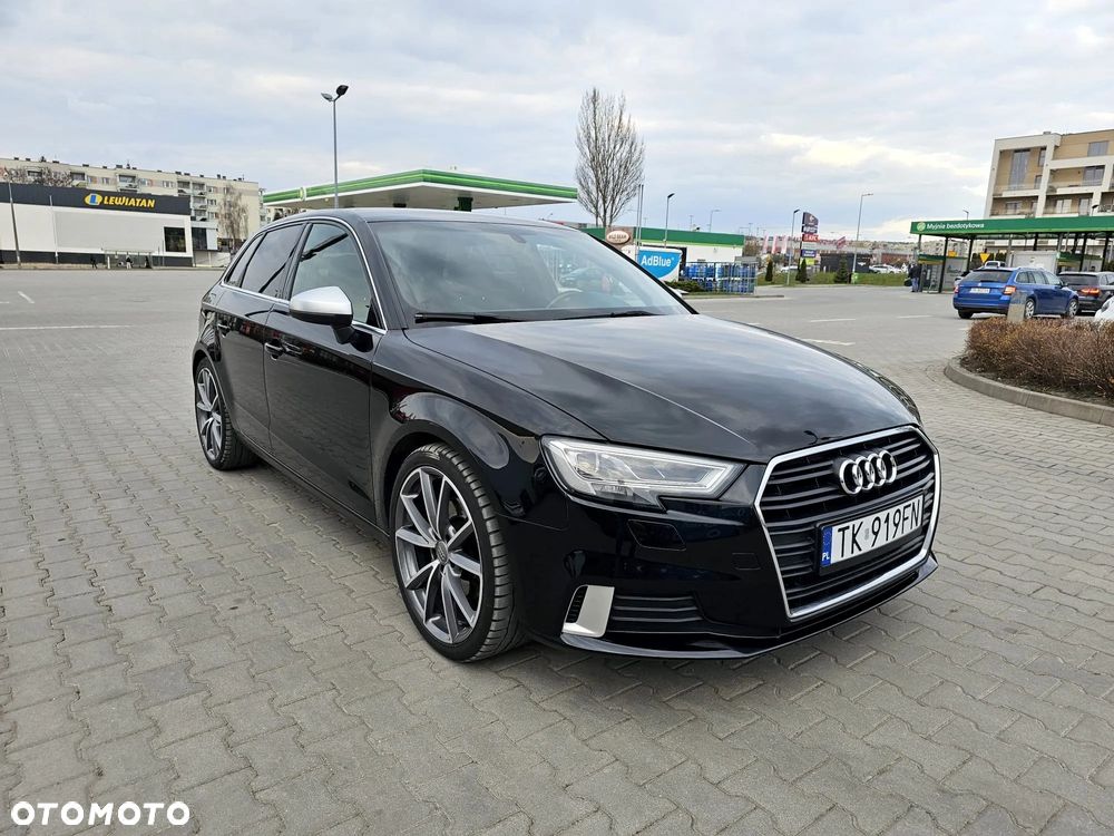 Audi A3 Sportback - 2