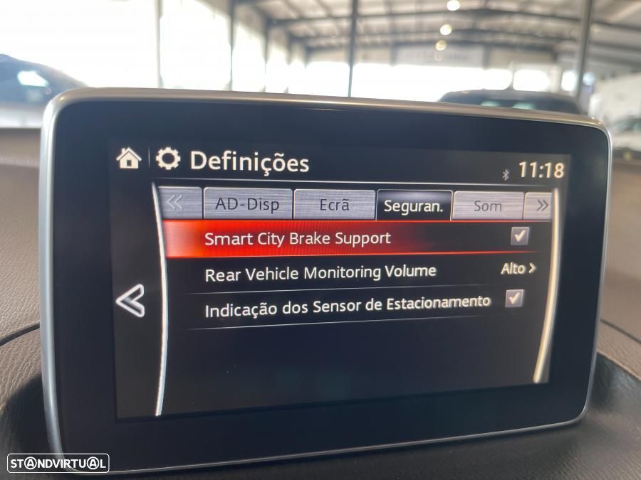 Mazda 3 Hatchback 1.5 Sky-D Excellence Navi - 18