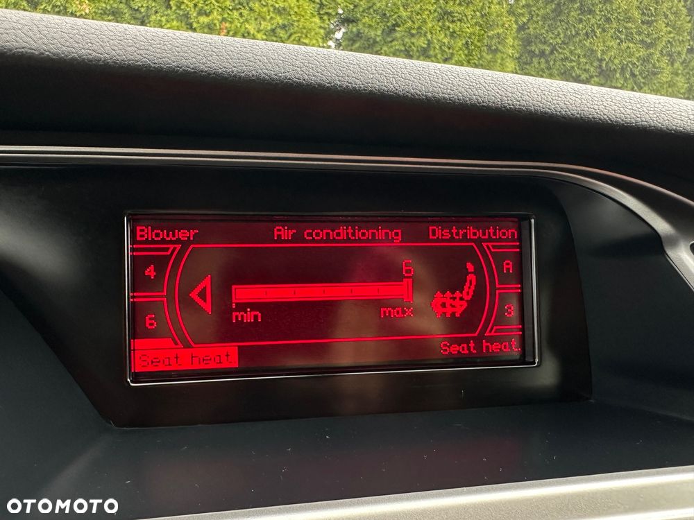 Audi A4 Avant 2.0 TDI DPF Ambition - 15