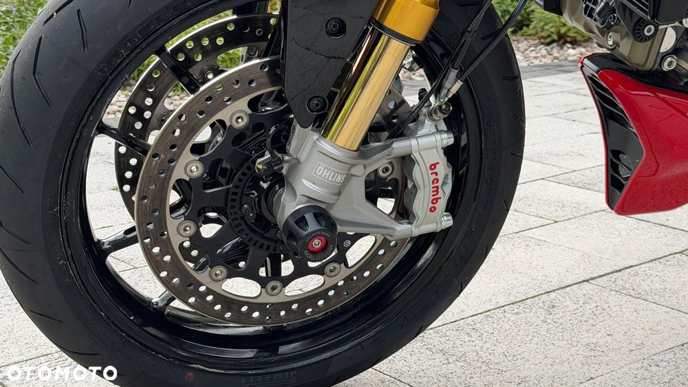 Ducati Monster - 32