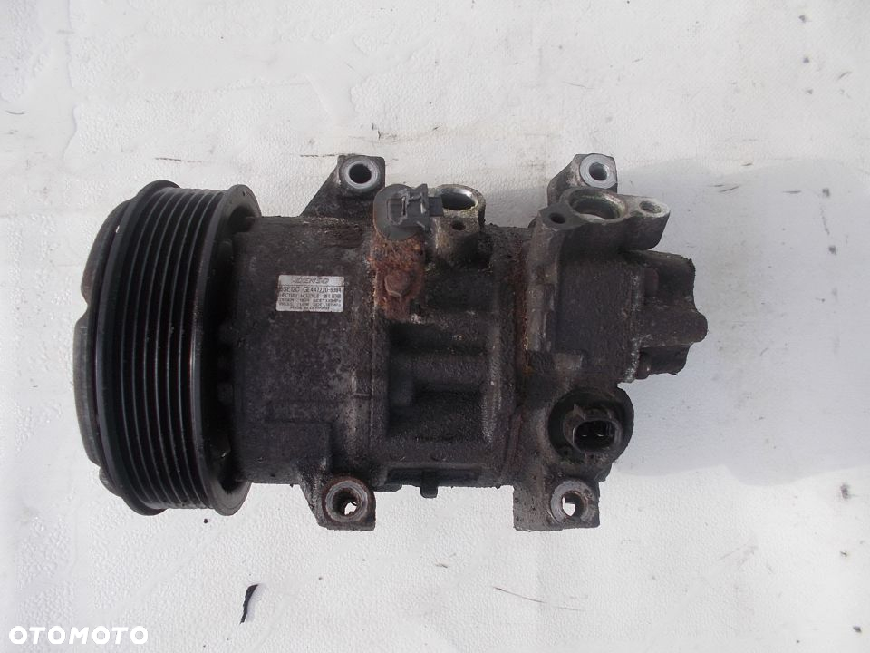 SPRĘŻARKA KLIMATYZACJI 2.0 VVTI AVENSIS II T25 F-V - 2