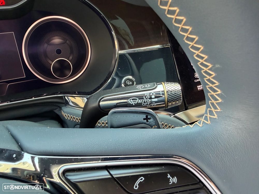 Bentley Continental GT V8 Azure - 13