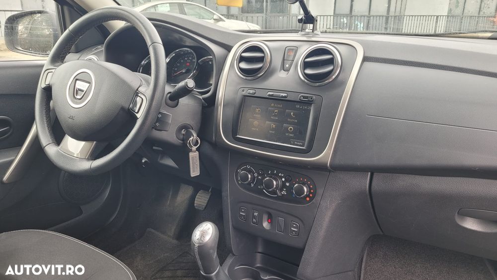 Dacia Sandero TCe 90 Laureate - 10