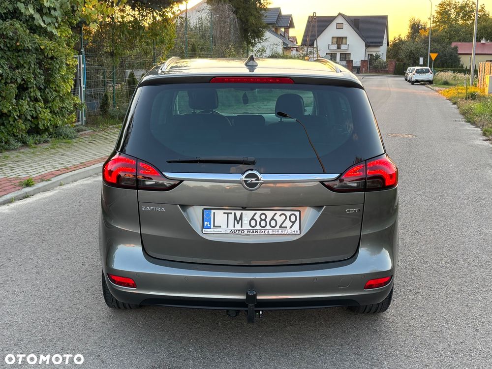 Opel Zafira - 25