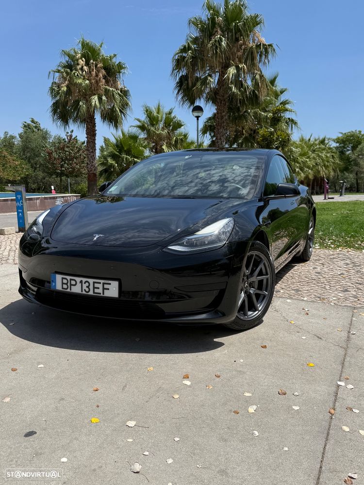 Tesla Model 3 Standard Range Plus RWD - 1