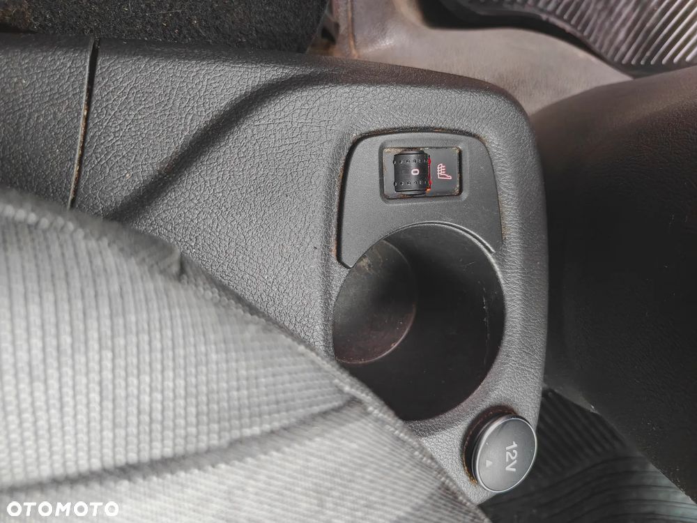 Ford Connect - 22