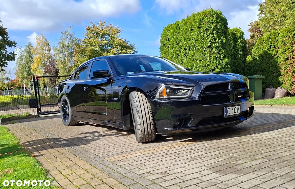 Dodge Charger 5.7 V8 RT - 4