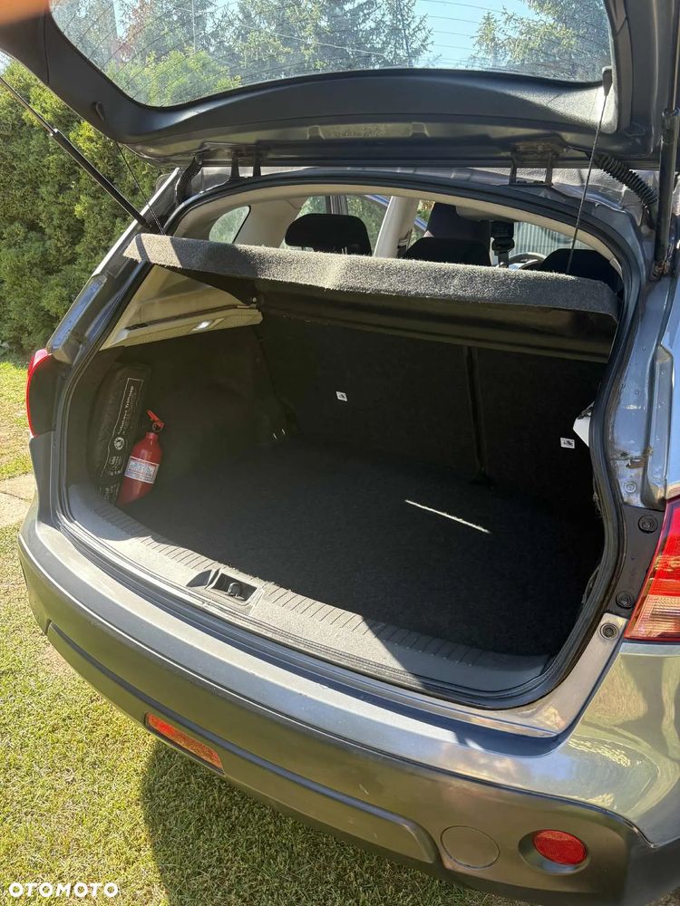 Nissan Qashqai 1.6 visia - 9