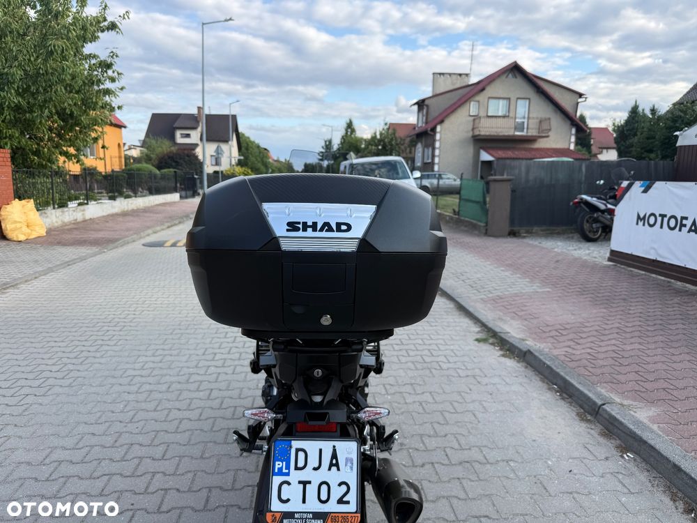 BMW XR - 20