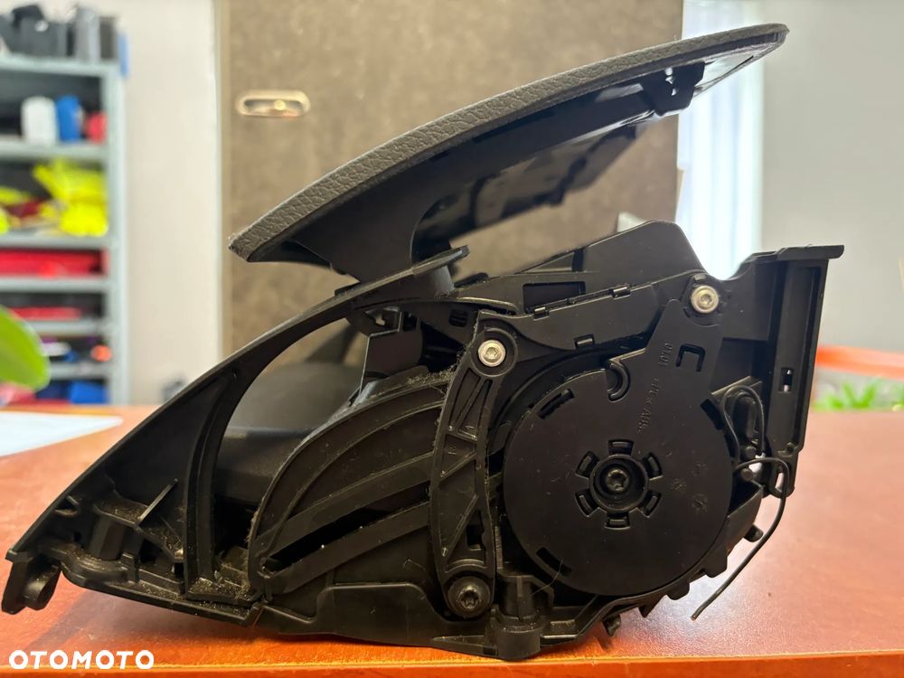 Wyświetlacz Nawigacji Mercedes C W204 A2C53282736 - 2