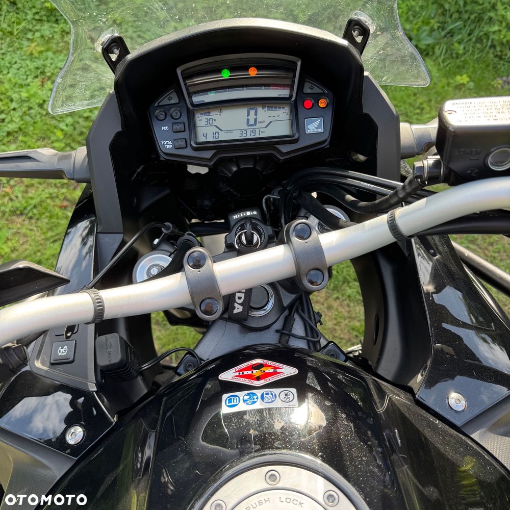 Honda VFR - 9