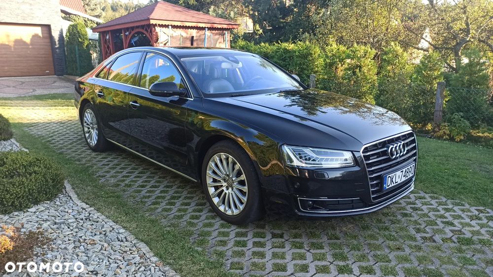 Audi A8 2015 photo 4