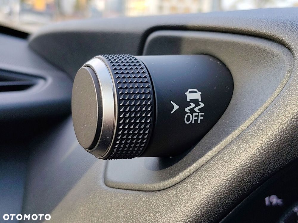 Lexus UX 200 GPF F Impression 2WD - 25