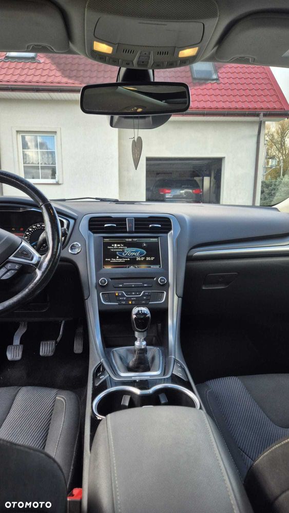 Ford Mondeo 2015 photo 5