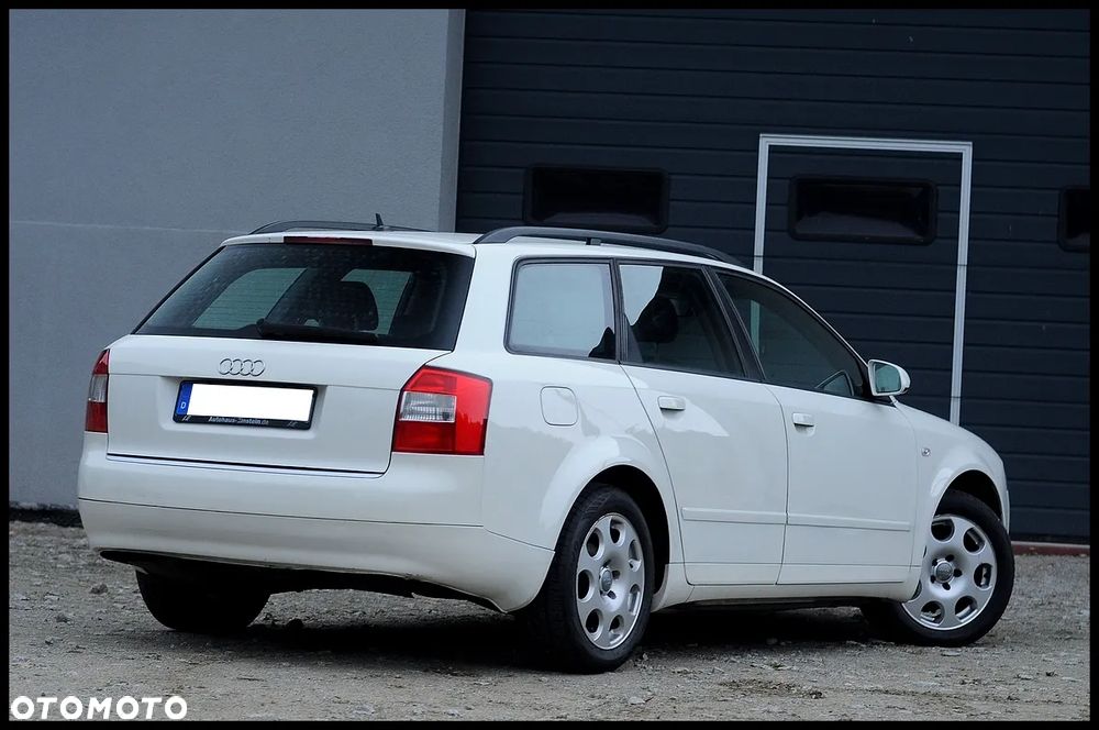 Audi A4 Avant - 3