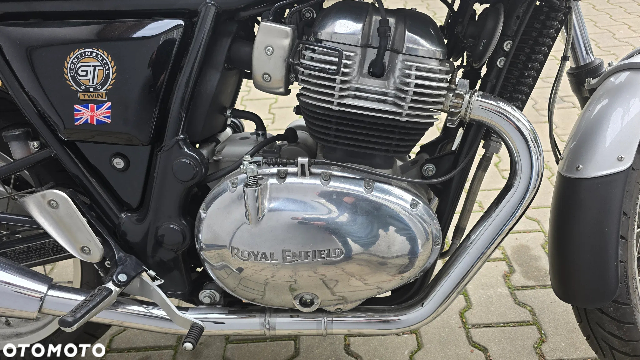 Royal Enfield Continental - 7